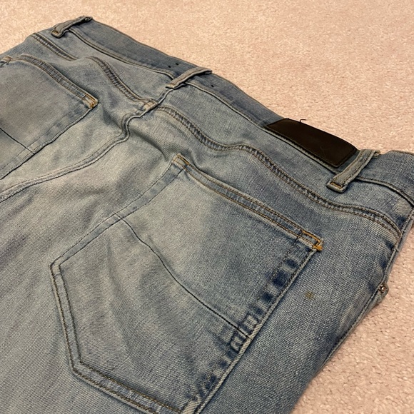 AUTHENTIC AMIRI MENS JEANS - Picture 11 of 11